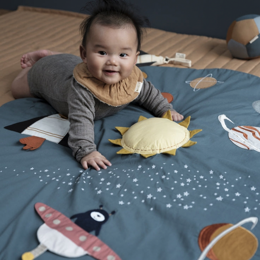 Activity Blanket - Planetary